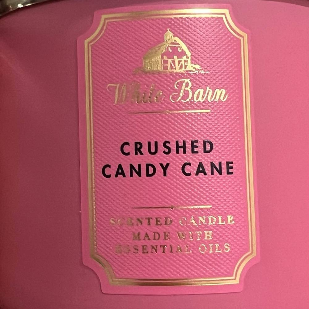 Crushed candy cane bath & body works candle
